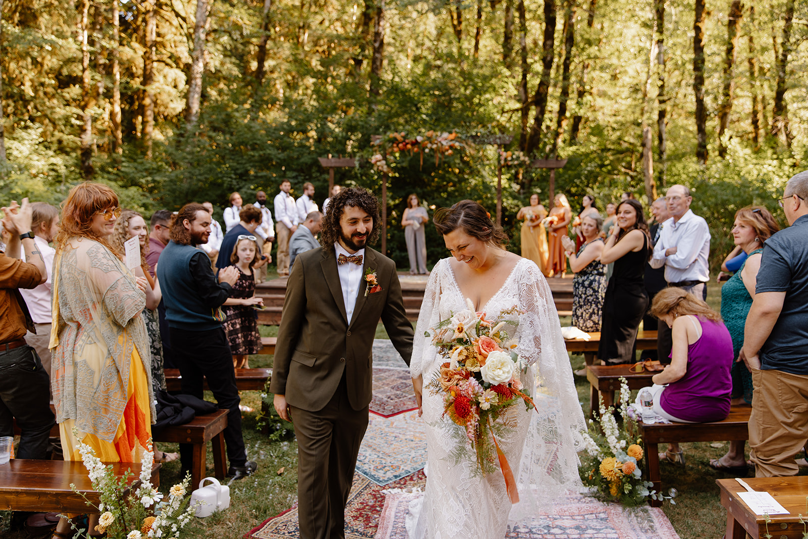 Wedding Ceremony at silver falls state park