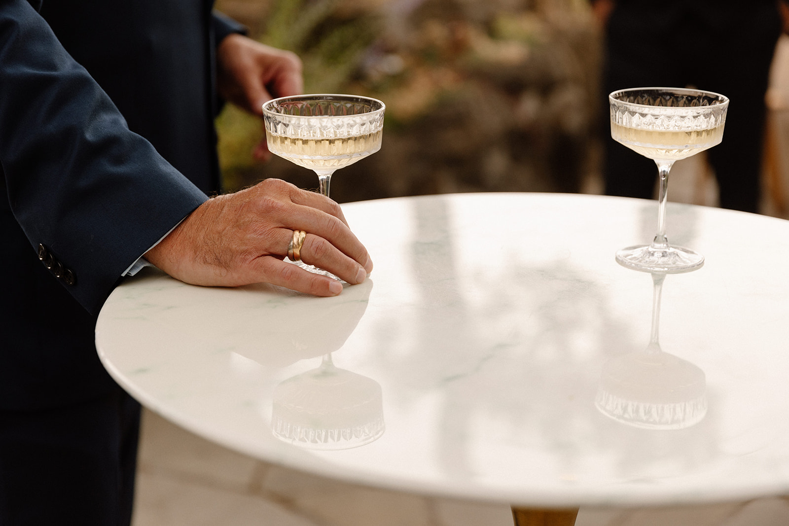 pre-ceremony cocktails served at the griffin house.